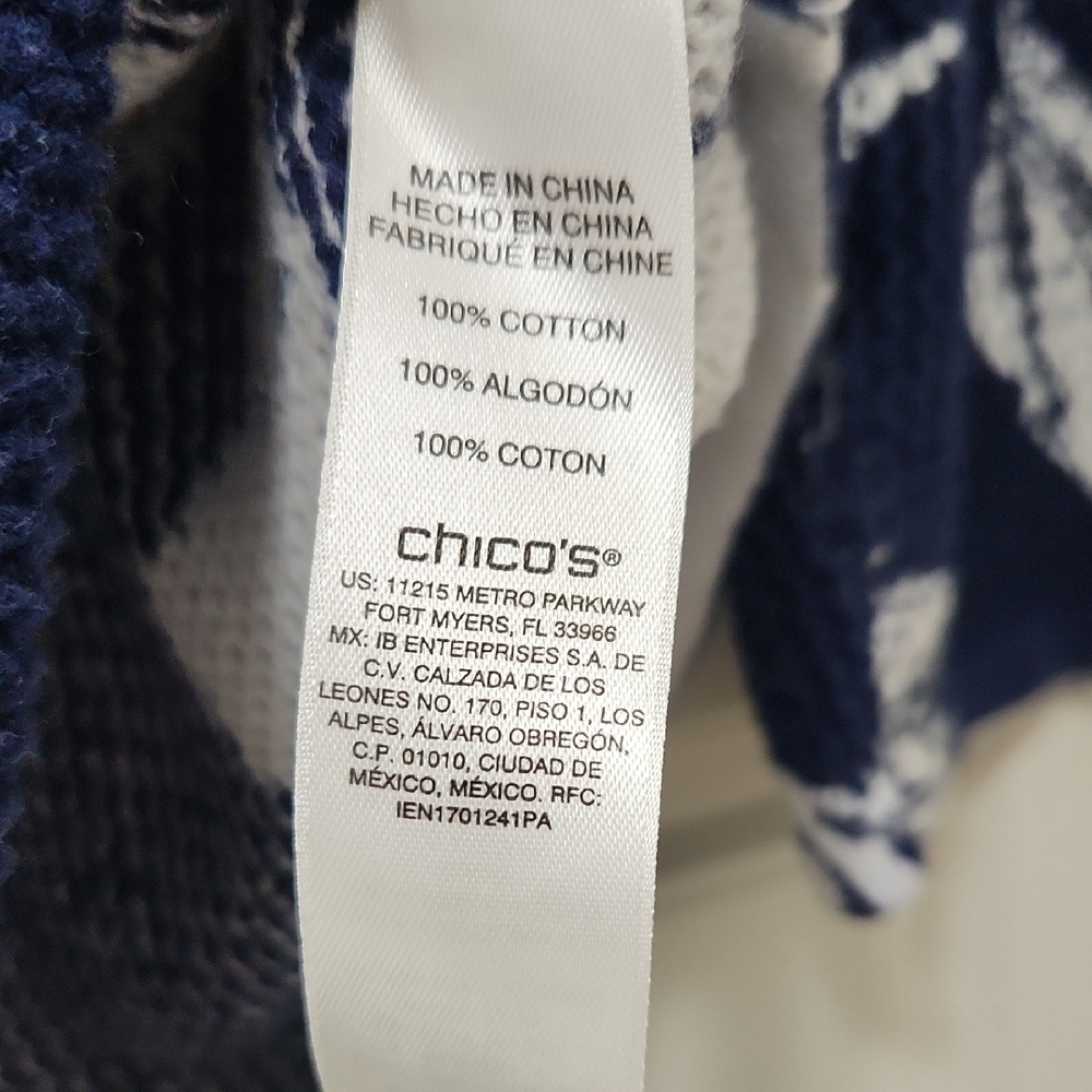Chico's Navy and White Floral Long Sleeve Waffle Weave Cotton Sweater Large - Picture 3 of 9